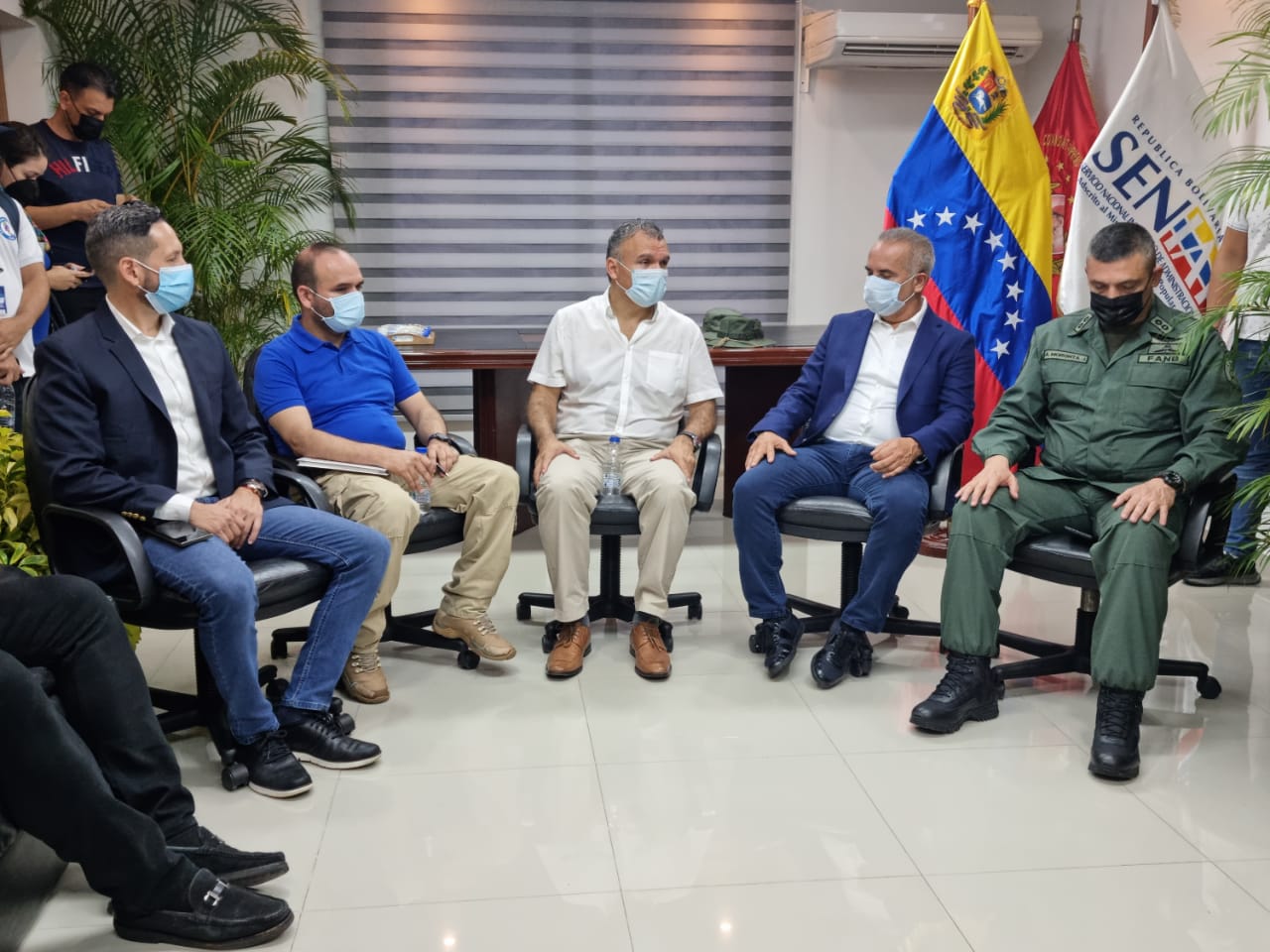 Venezuela y Colombia evalúan protocolos para reactivar paso fronterizo