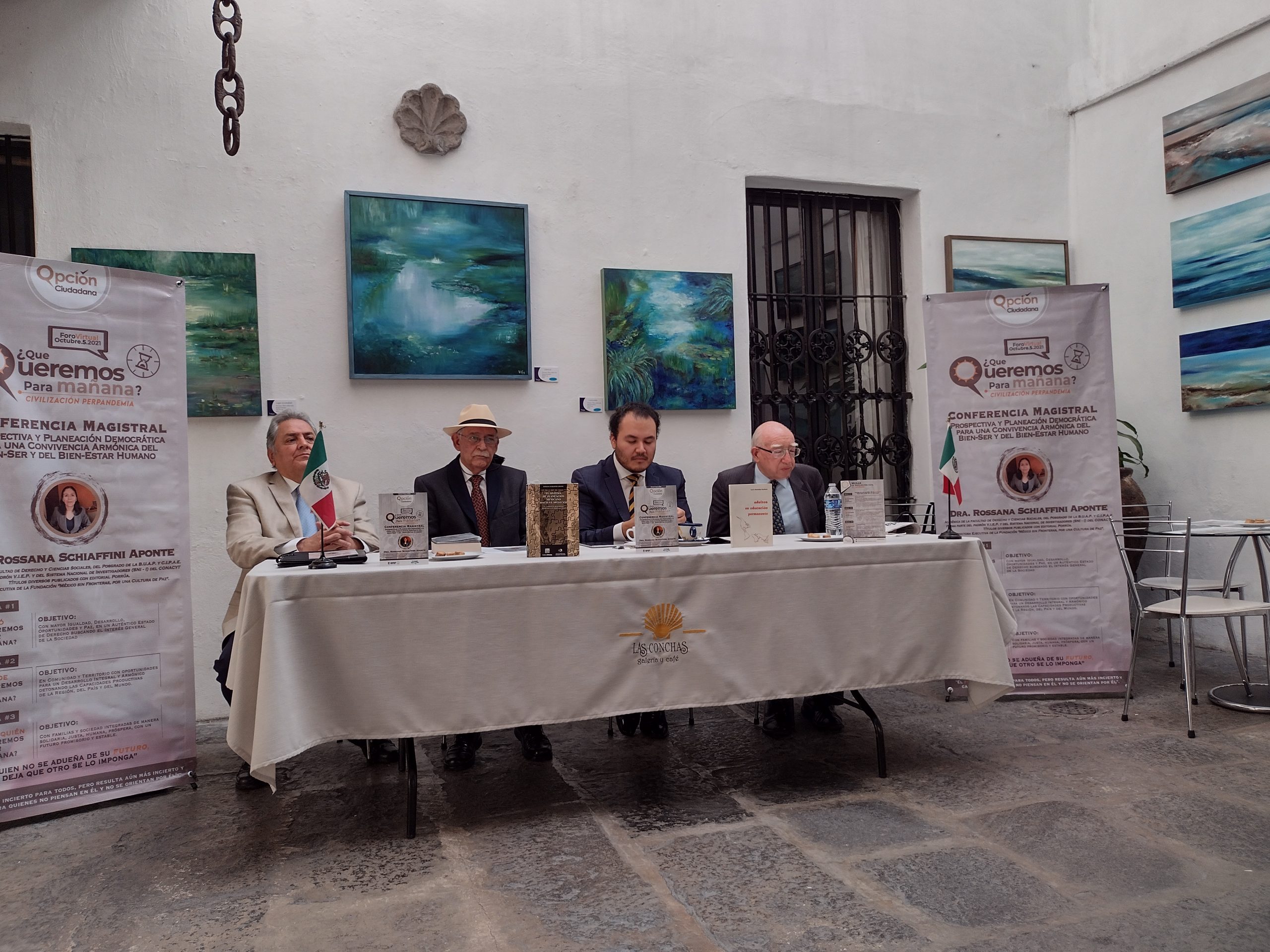 Guillermo Medina Álvarez, Carlos Meza y Ernesto García, integrantes del colectivo Opción Ciudadana, sostuvieron en rueda de prensa