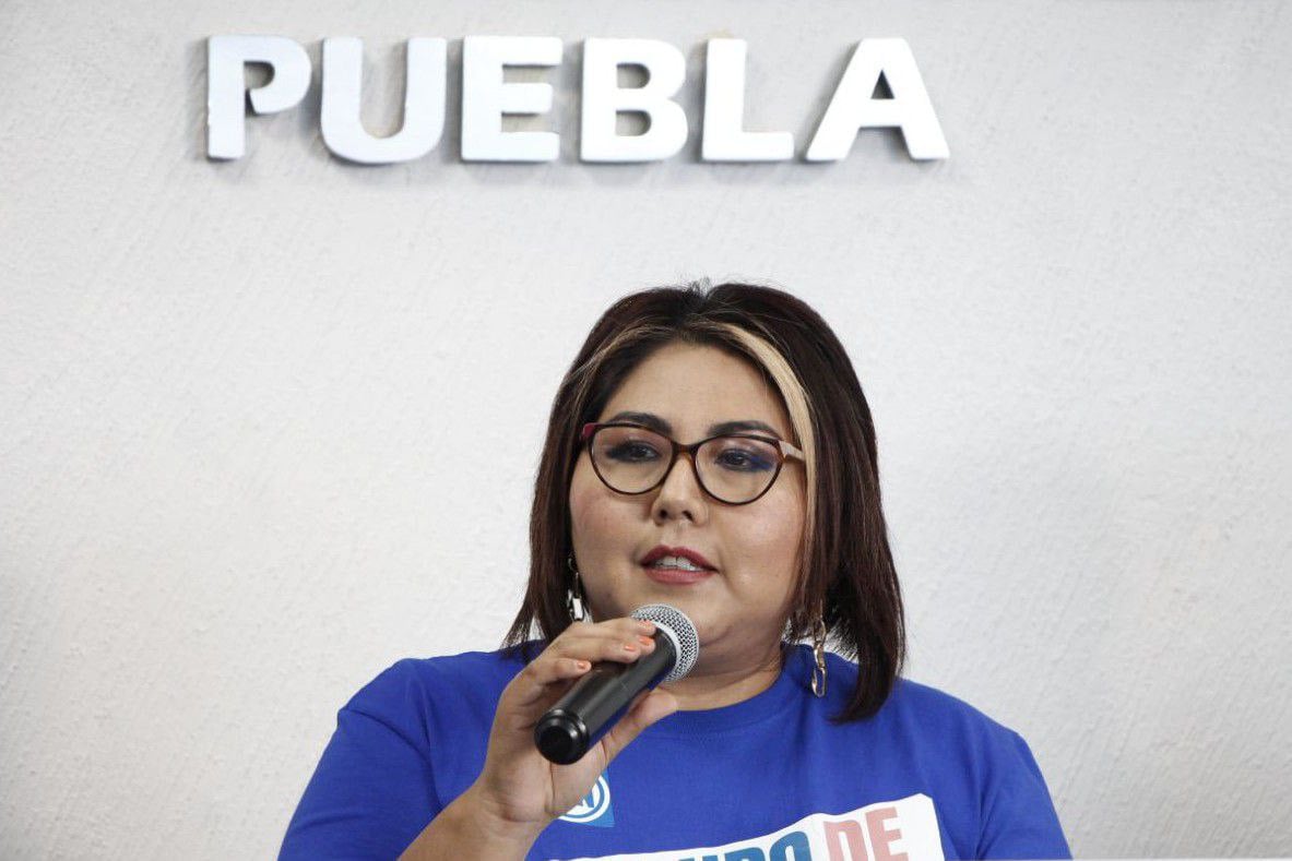 Genoveva Huerta busca su reelección;  pide licencia como diputada federal