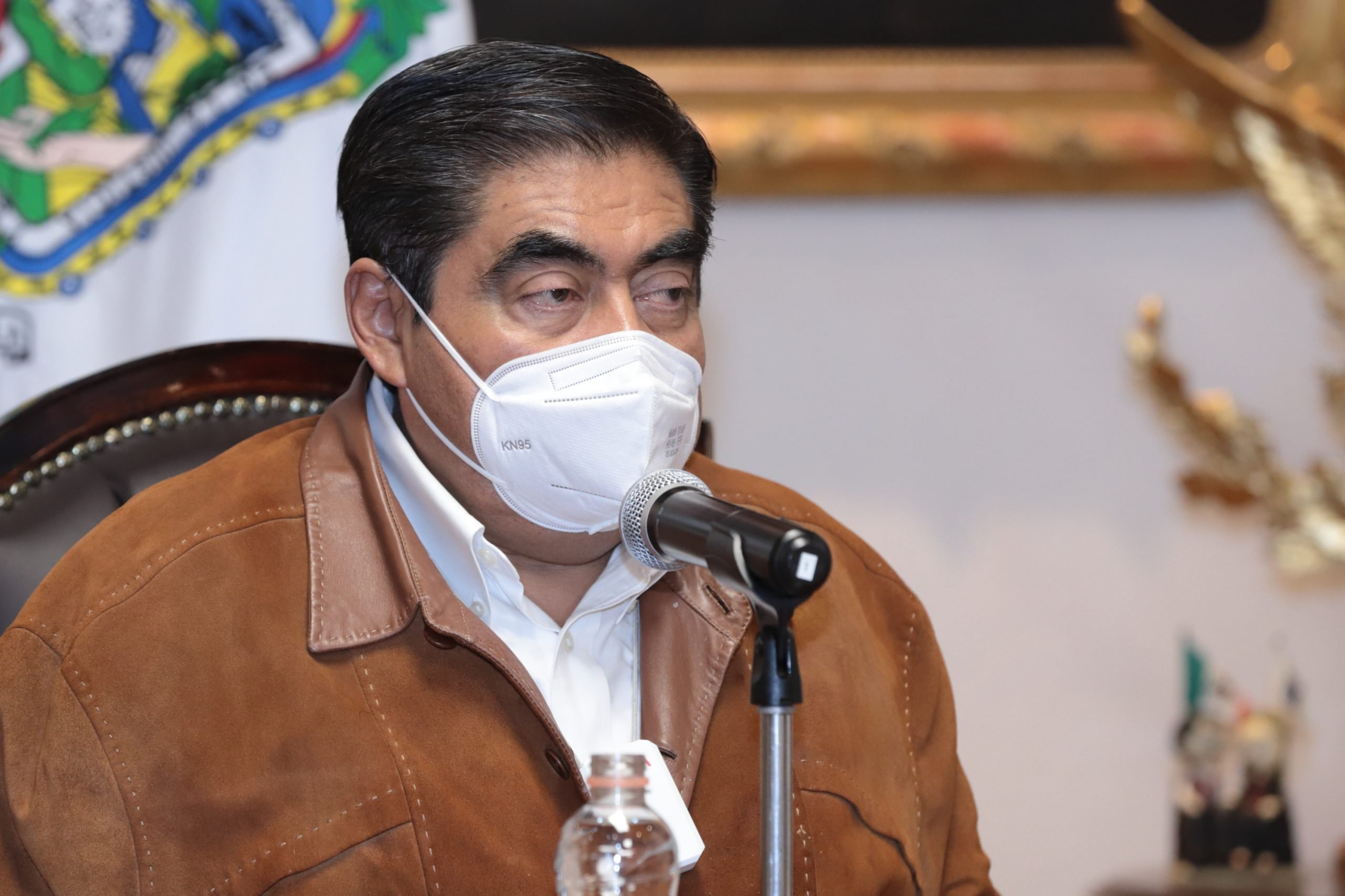 Barbosa Huerta anuncia reapertura total de actividades económicas en Puebla