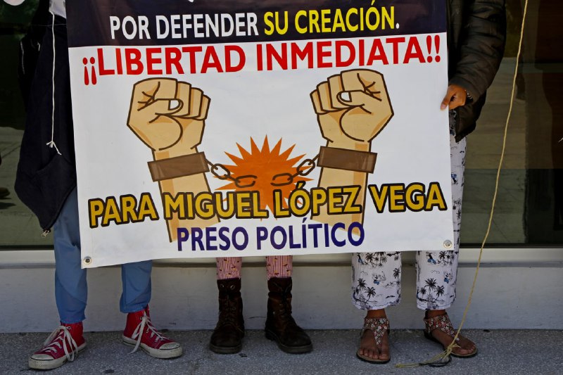 Manifestación por Miguel López Vega