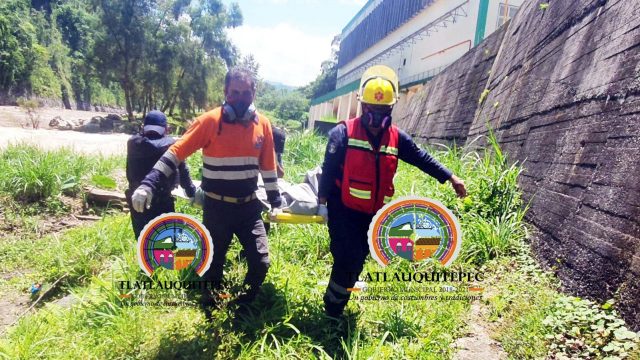 Encuentran sin vida al segundo trabajador perdido en la tragedia de la retroexcavadora del Río Apulco; aún falta uno