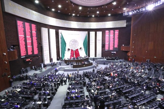 Diputados tocan política interior en análisis del Tercer Informe de AMLO