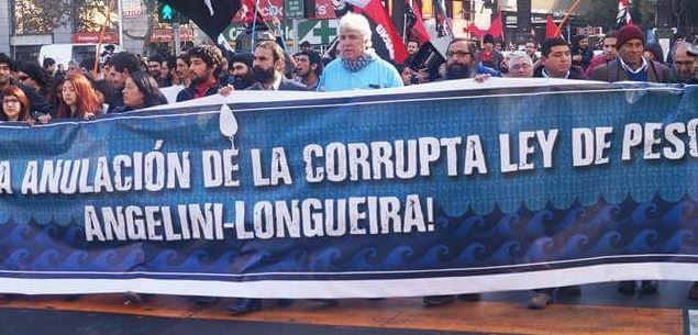 Comisiones de Constitución y Pesca de la Cámara aprueban anular la corrupta Ley Longueira, mientras Gobierno irá al TC para defender intereses de las 7 familias