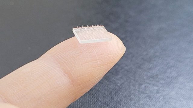 Crean parches de vacunación impresos en 3D para decirle adiós al tradicional pinchazo