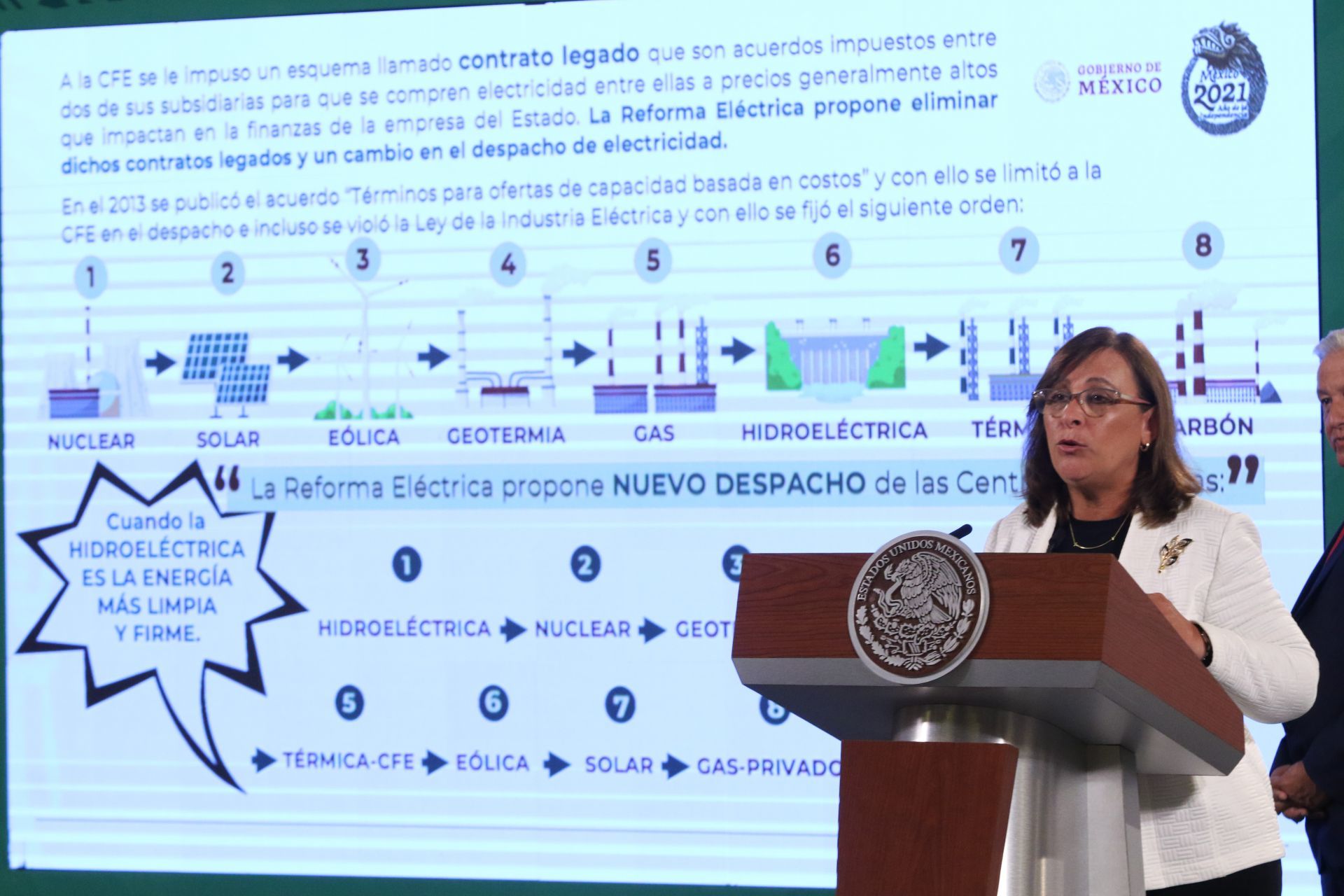 «Reforma eléctrica» mantendría tarifas por debajo de inflación