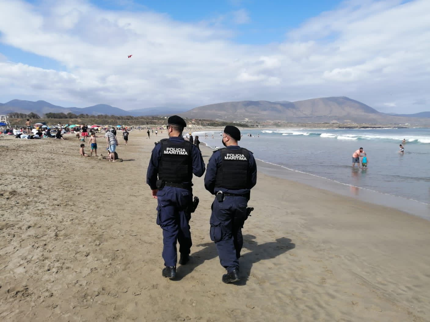 Un adulto y dos niñas fallecieron ahogados en playa de El Quisco
