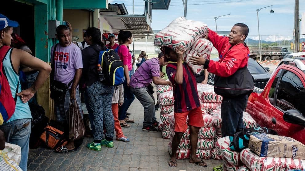 Maduro anuncia avances en áreas económica, social, militar y deportiva