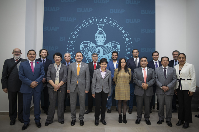 Lilia Cedillo, rectora de la BUAP, hace nuevos nombramientos