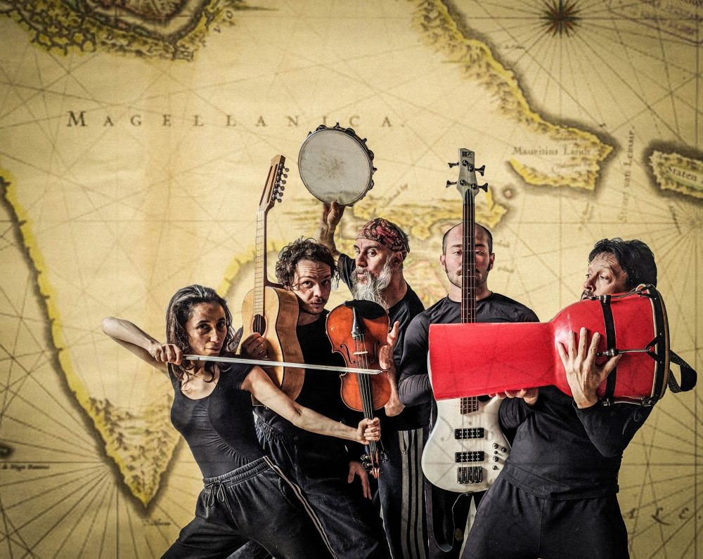 Matucana 100 estrena la obra “Magalhães” de la compañía Tryo Teatro Banda