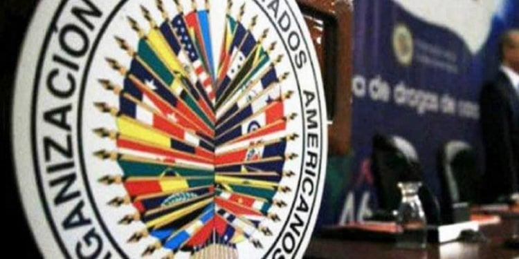 OEA rechaza irrupción de Ecuador en embajada de México