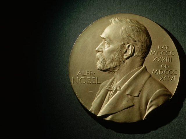 Nobel de Economía a Card, Angrist e Imbens por análisis del mercado laboral