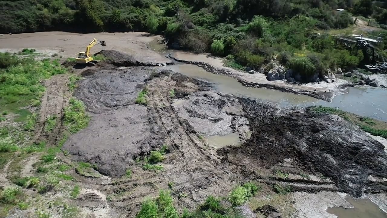 Piden abrir investigación por robo de agua en el río Maipo: Denunciaron intervención de cauces naturales
