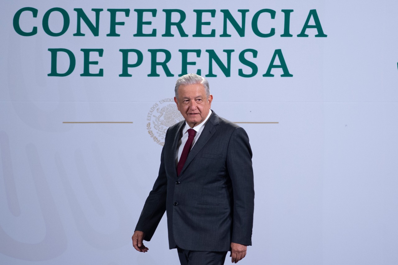 La UNAM se derechizó, expresa López Obrador; críticos lo condenan