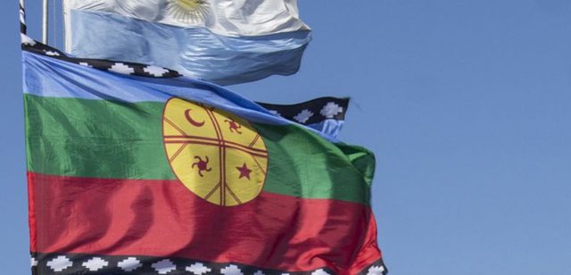 Hacen llamado de alerta: Represión y montajes a comunidades mapuche de Puelmapu (Sur Argentina)