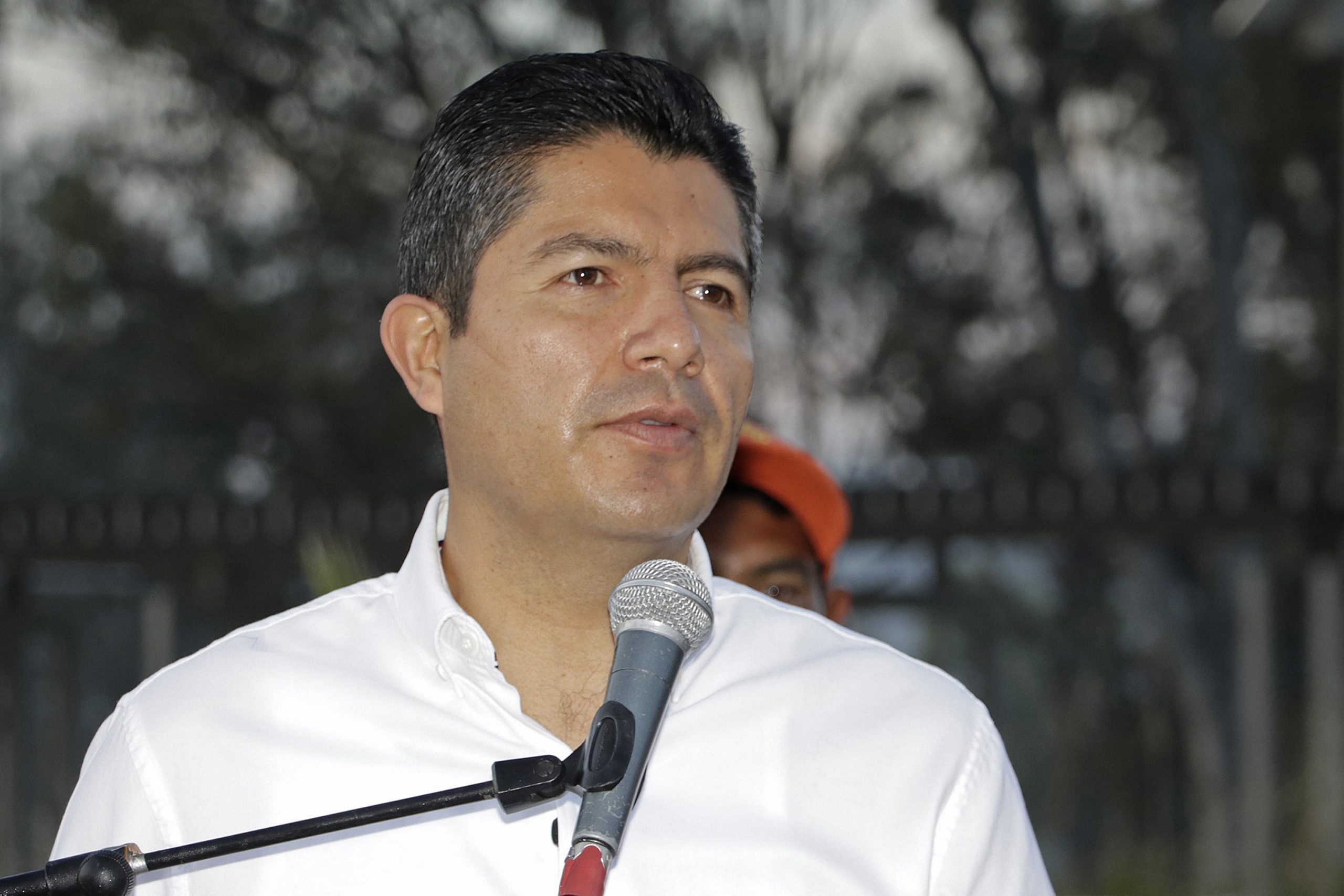 Confirma Rivera Pérez clausura de obra ilegal en Central de Abastos