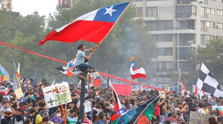 Serie documental latinoamericana estrenará capítulo sobre el Estallido Social en Chile