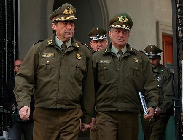 Fraude en Carabineros: Ordenan prisión preventiva contra ex generales Bruno Villalobos y Gustavo González por  malversación y falsificación de instrumento público