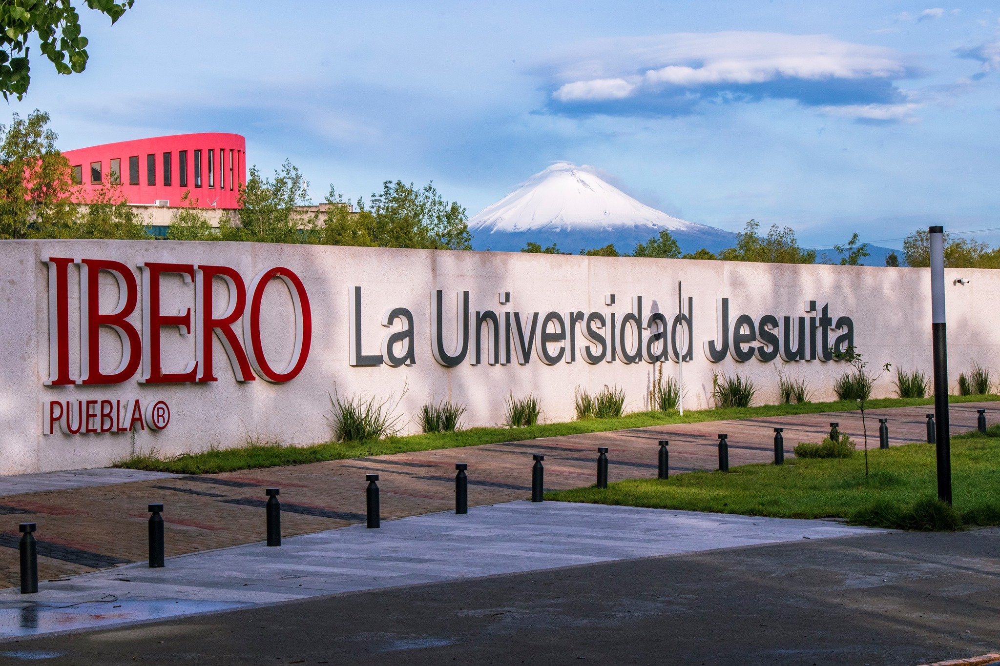 Explora Ibero Puebla los planes de China en América Latina