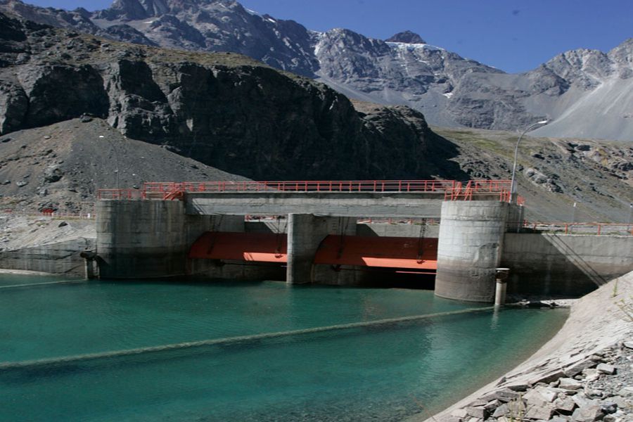 Parlamentarios se suman a demanda de nulidad del convenio entre Aguas Andinas y el proyecto hidroeléctrico Alto Maipo