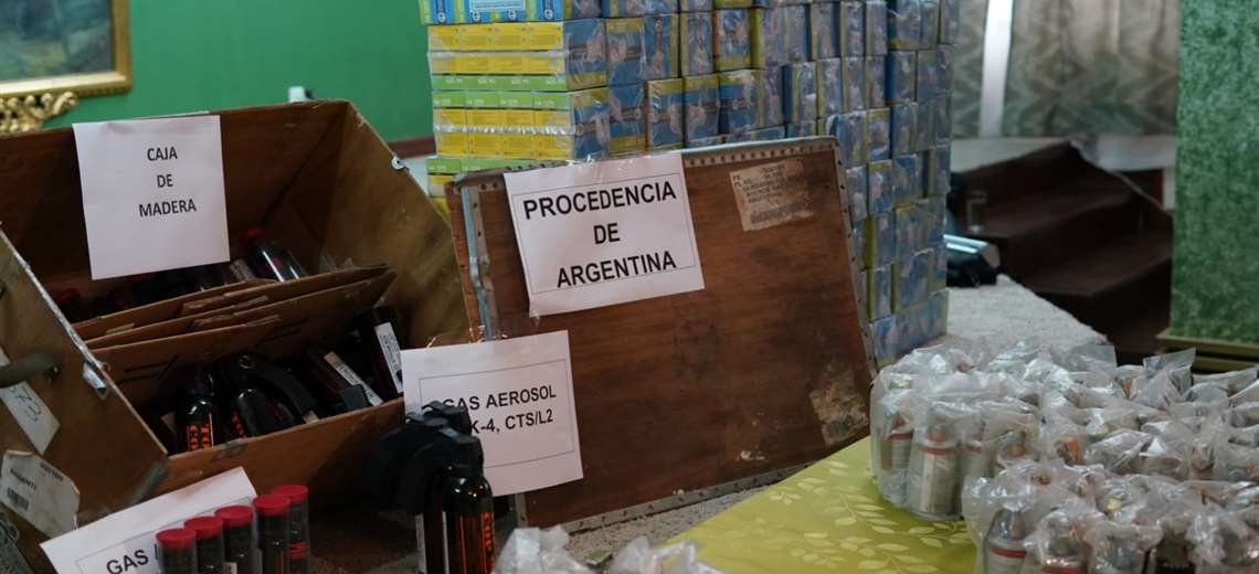 Dictan prisión preventiva contra militar boliviano acusado de tráfico de material para reprimir