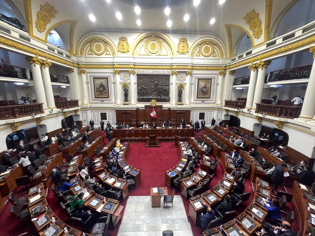 Congreso de Perú otorga voto de confianza al nuevo Gabinete de Pedro Castillo