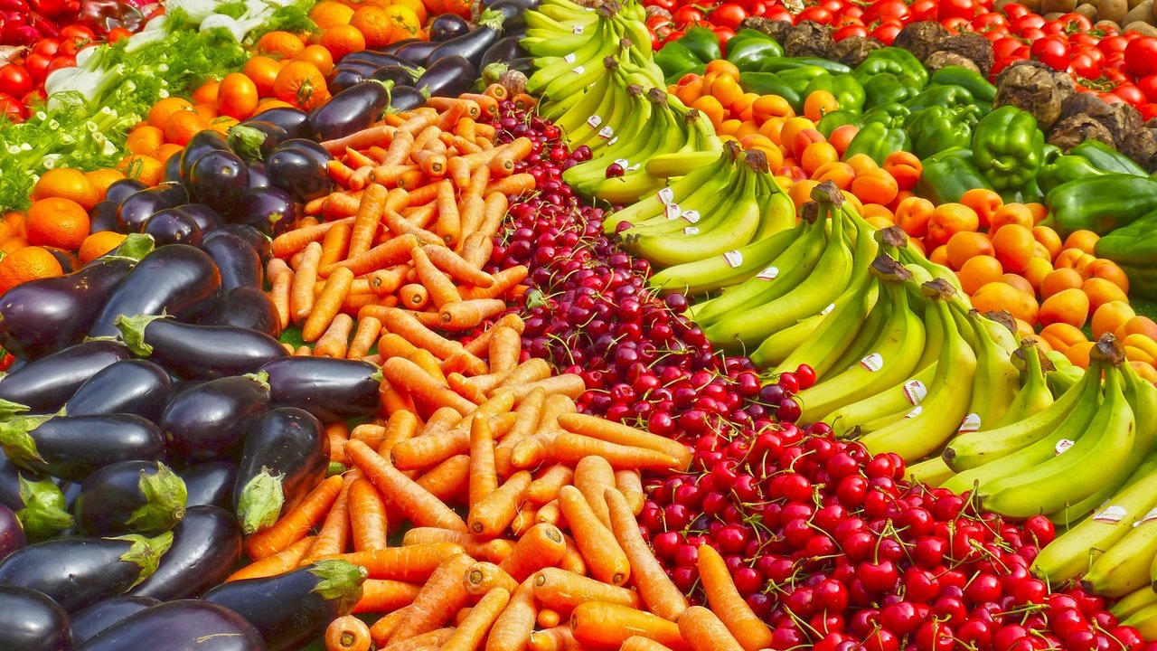 Fertilizantes y exportaciones: alza de los precios mundiales de alimentos no se desacelerará