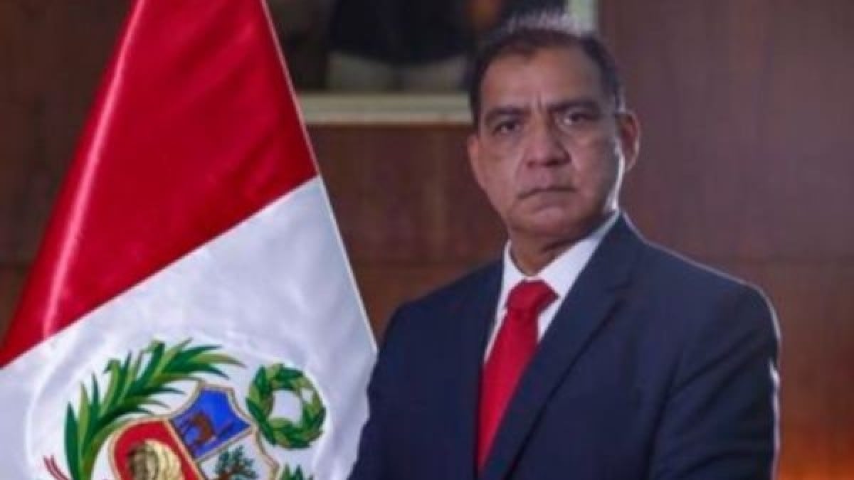 Presidente Pedro Castillo anuncia la renuncia del ministro del Interior de Perú