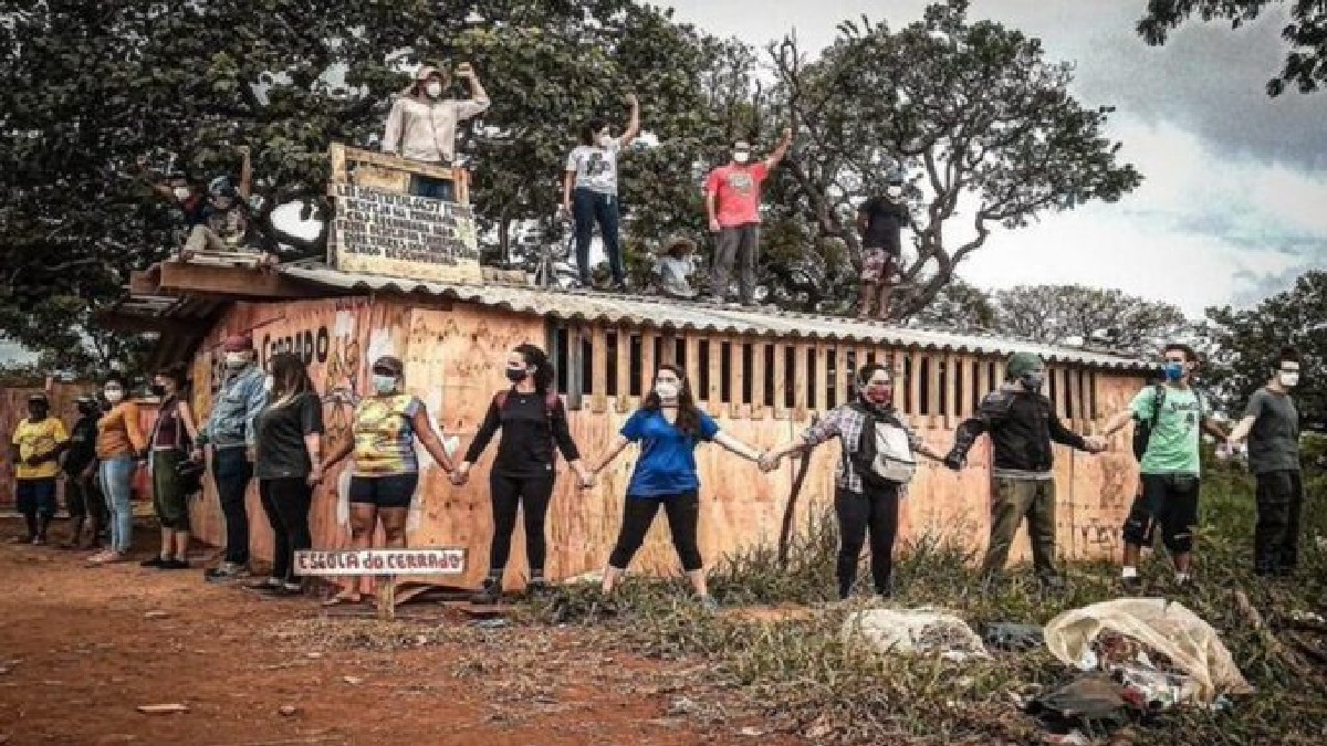 Activistas alertan con preocupación sobre el desalojo de 23.500 familias en Brasil