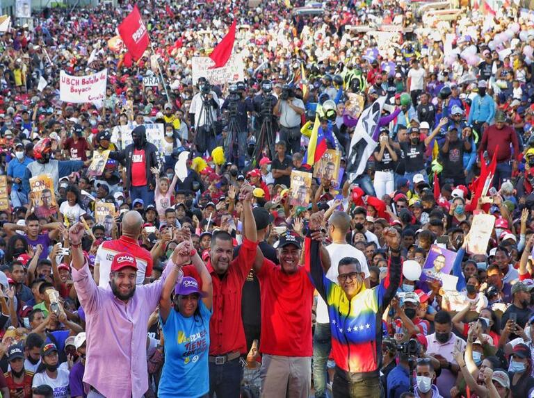 Candidatos cierran campañas en regiones de Venezuela para elecciones de este 21-N