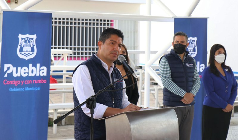 Eduardo Rivera, sin facultades para iniciar acción legal contra Claudia Rivera