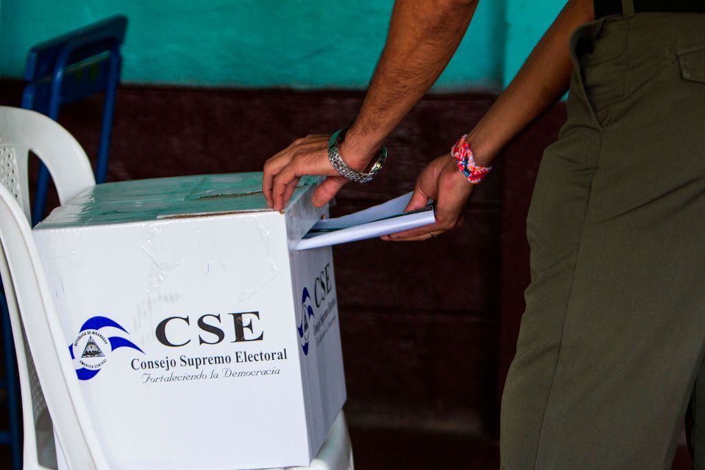 En Nicaragua comenzaron la distribución de material electoral para comicios presidenciales