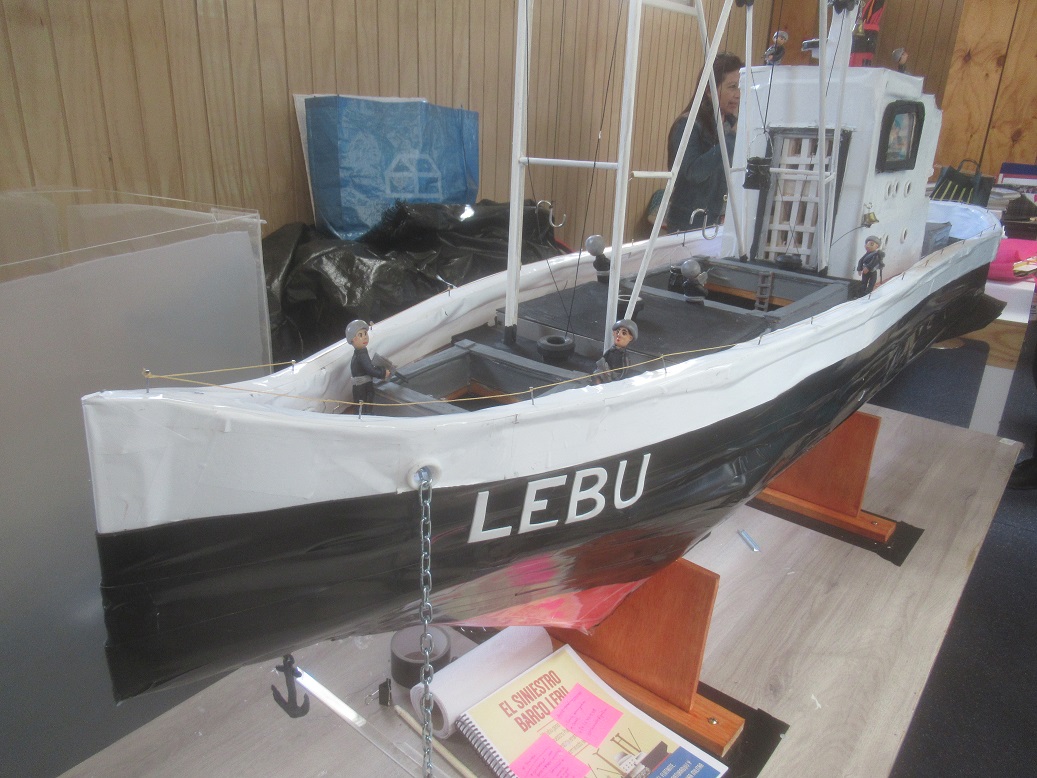 Presentarán maqueta del buque Lebu, la vergonzosa cárcel flotante cedida por civiles a la Armada en 1973