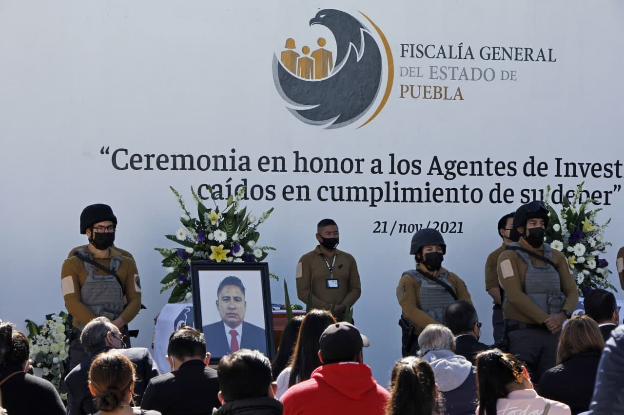 Asegura Barbosa justicia por los tres elementos abatidos en Tecamachalco