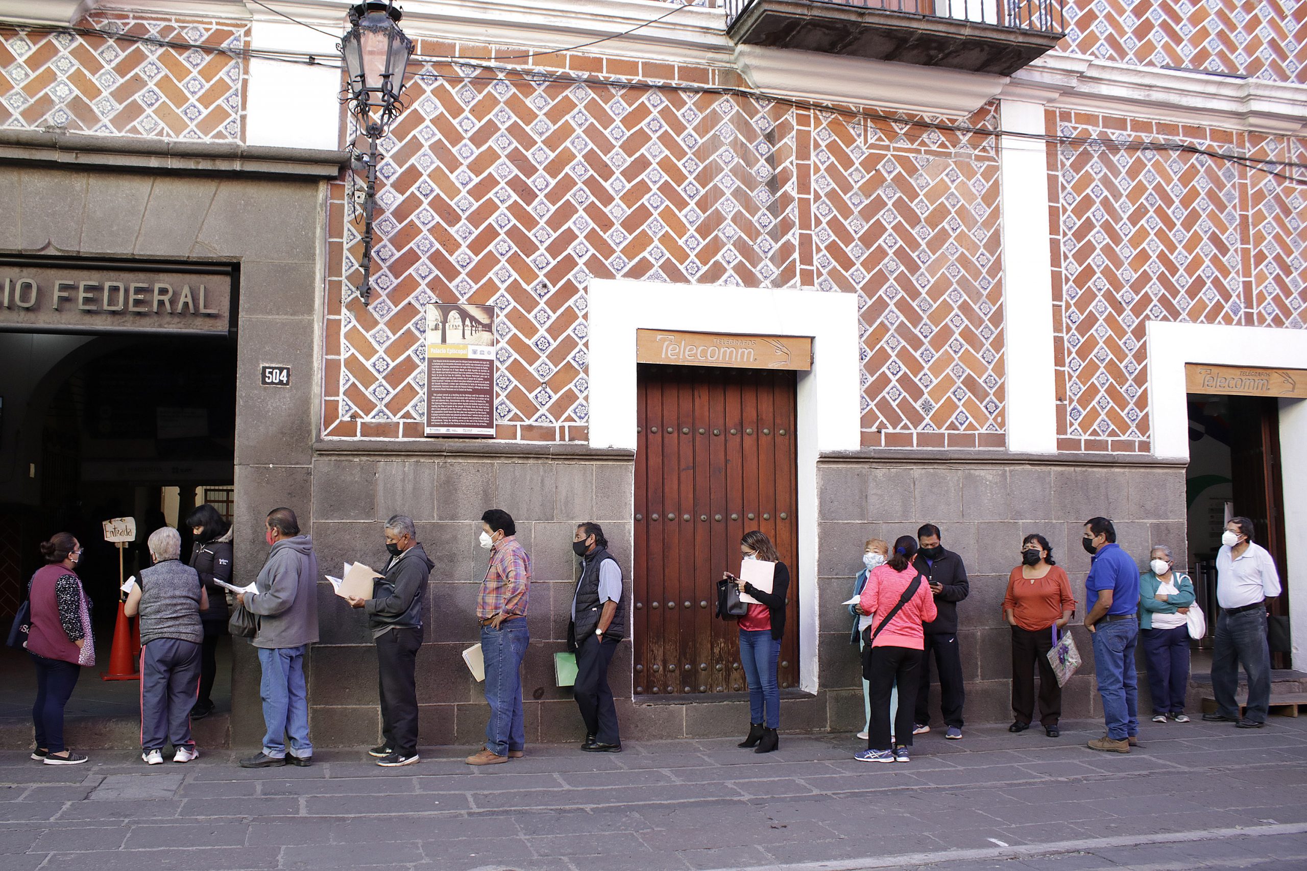 Puebla tendrá 3 mil mdp para obra pública; Barbosa descarta endeudamiento