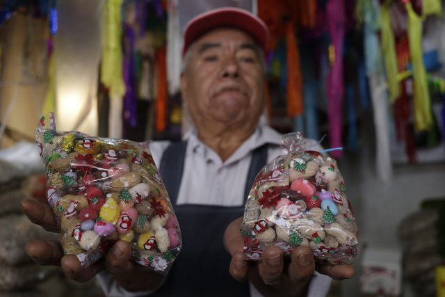 Garantiza Gobernación permisos para fiestas patronales y navideñas