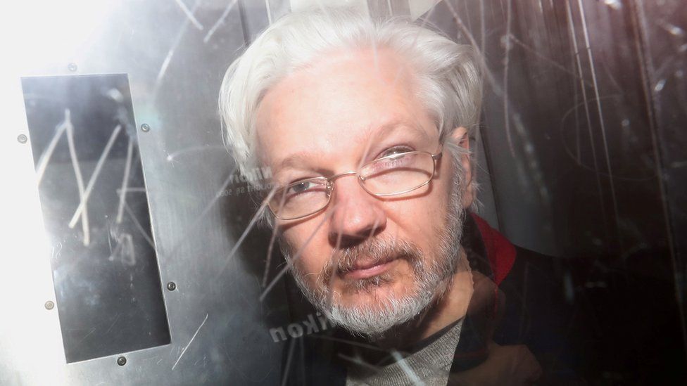 Cancillería china: Caso de Julian Assange muestra «el doble rasero de EE.UU. en la cuestión de la libertad de prensa y expresión»
