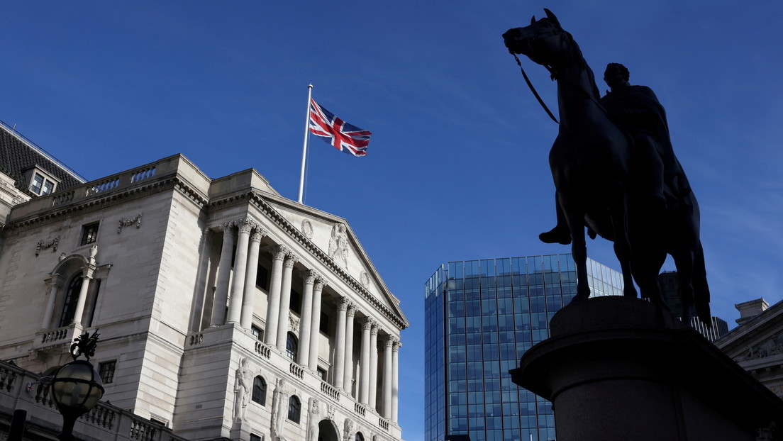 Funcionario del Banco de Inglaterra alerta sobre las consecuencias de la caída del precio de las criptomonedas a «cero»
