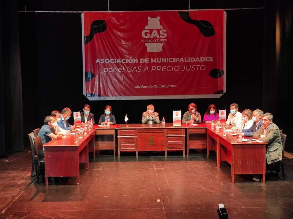 Asociación de municipios por el gas popular eligió sus representantes: Los alcaldes de Chiguayante y Valparaíso