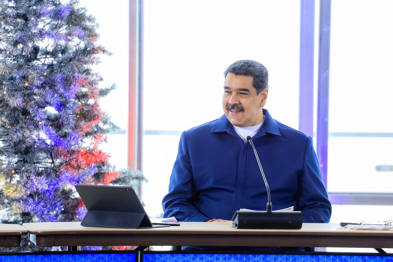 Presidente Maduro escuchó propuestas de gobernadores y alcaldes electos el 21-N