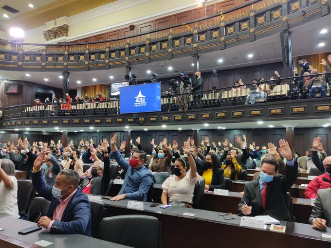 AN de Venezuela aprobó crear comisión de justicia para víctimas de delitos contra DD. HH.