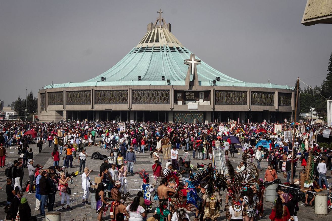 La Virgen de Guadalupe es símbolo de unidad nacional: AMLO