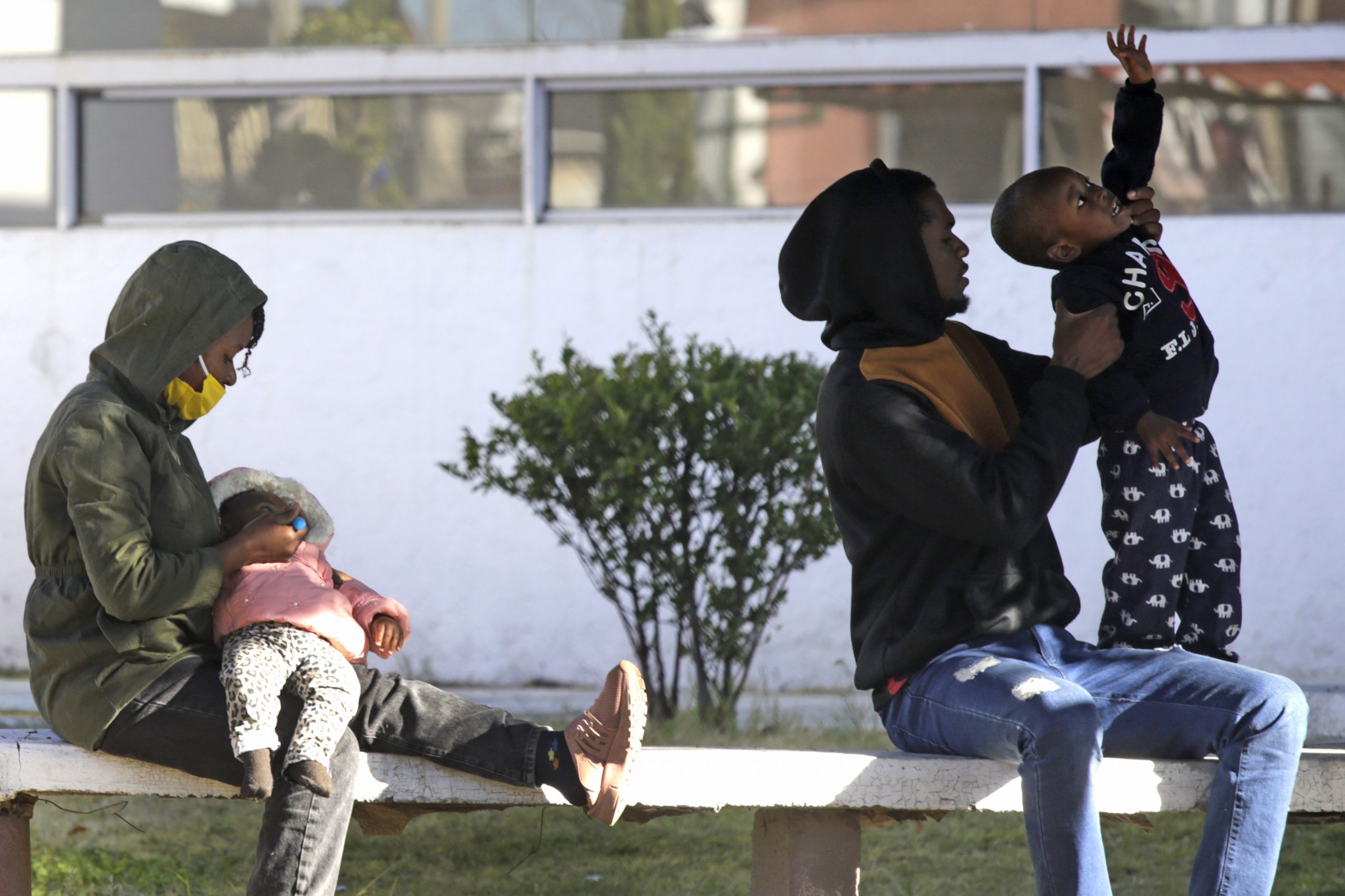 Reporta INM que sacar a migrantes a la calle “fue un error administrativo”