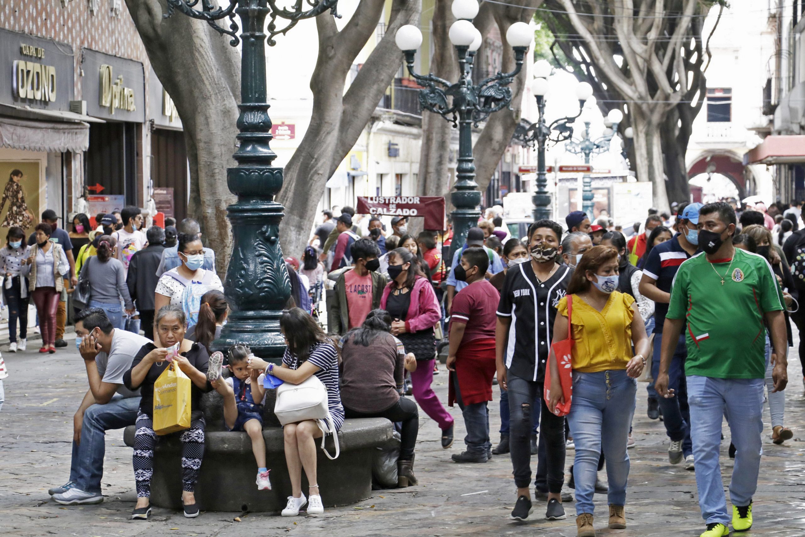 Reporta SSA 4 mil 832 casos más de covid-19 en México