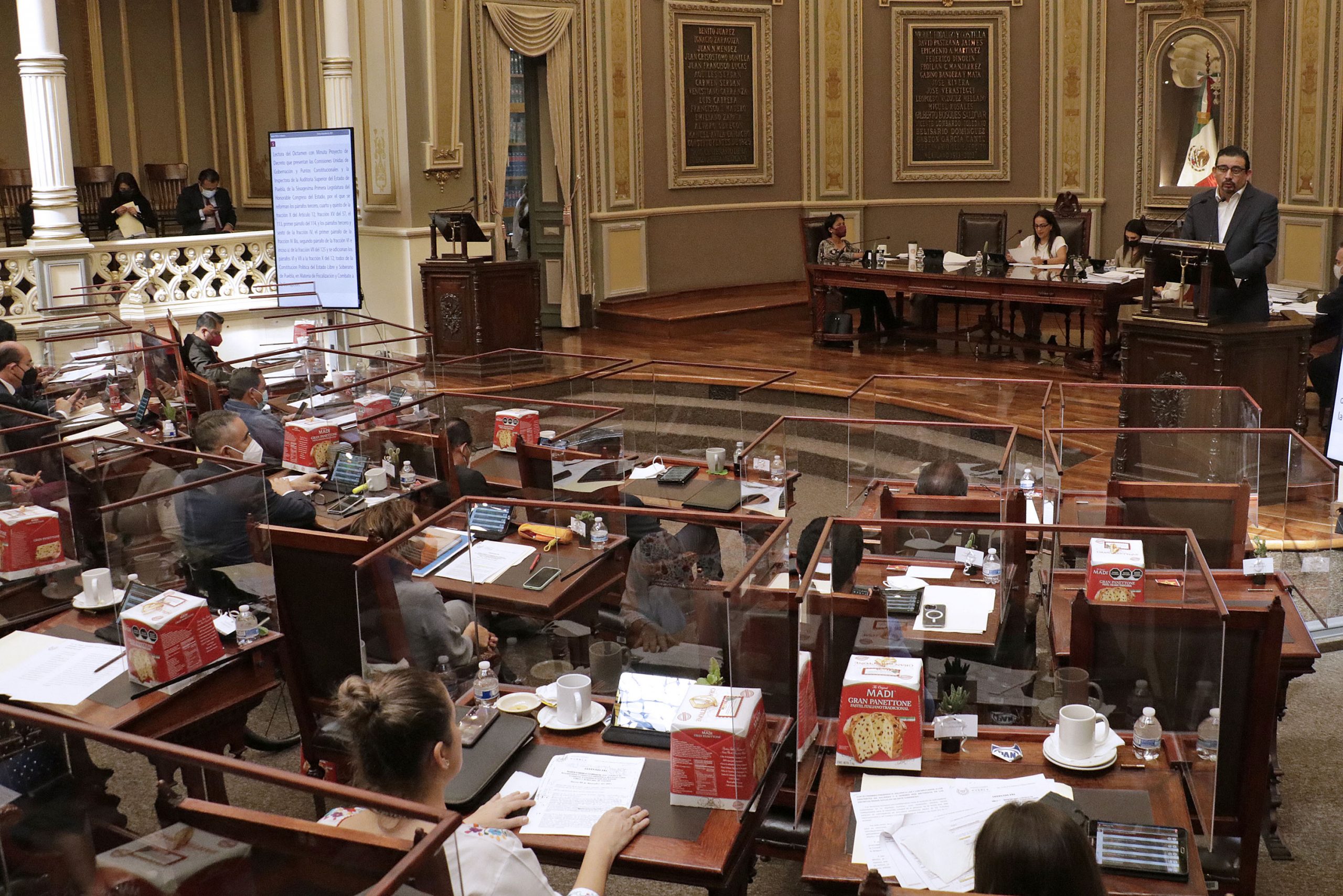 Congreso pospone votación de comisionadas del Itaipue
