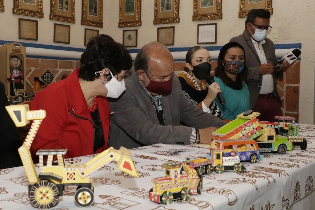 Primera Feria del Juguete Tradicional en Puebla