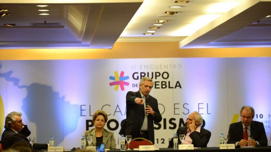 Grupo de Puebla apoya la democracia en Venezuela