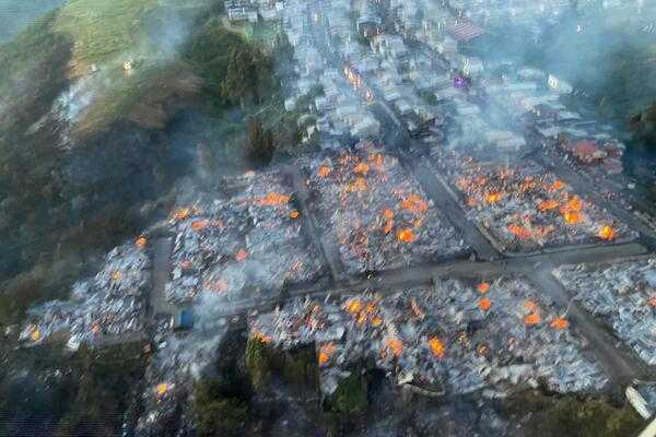 Llamado a la solidaridad con afectados de mega incendio en Castro, Chiloé
