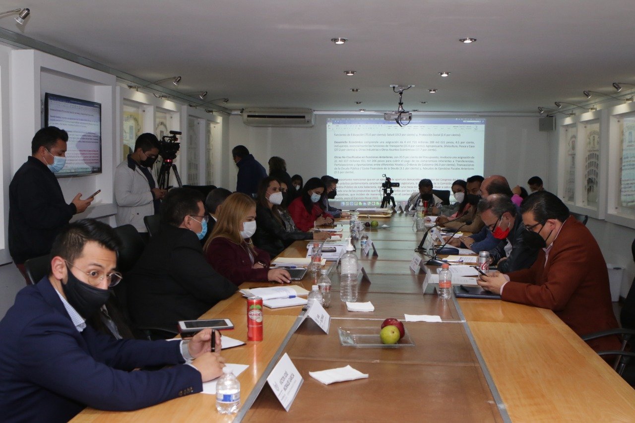 Avalan en Comisiones la Ley de Egresos de Puebla 2022