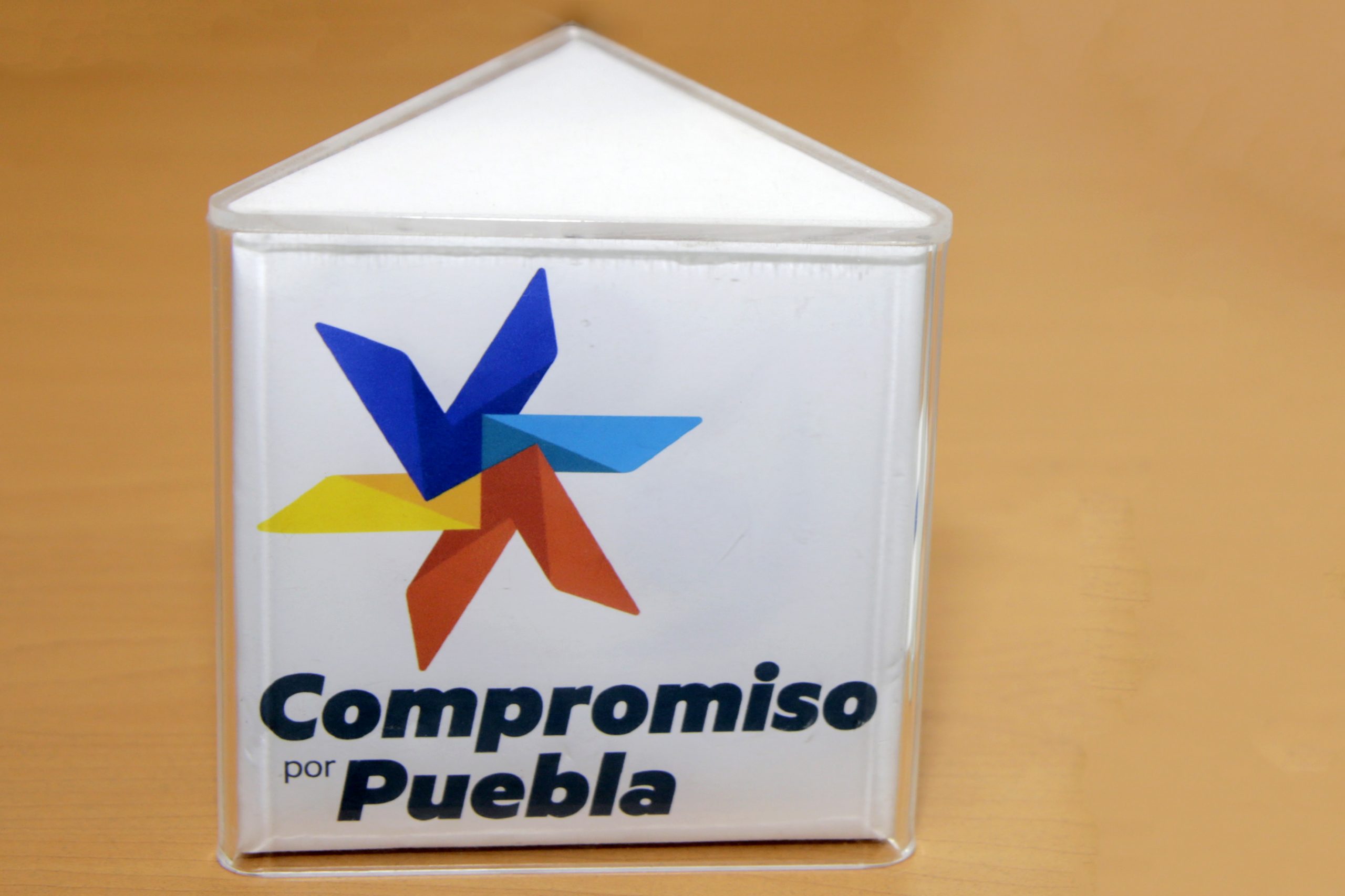 Compromiso por Puebla pierde su registro ante el IEE